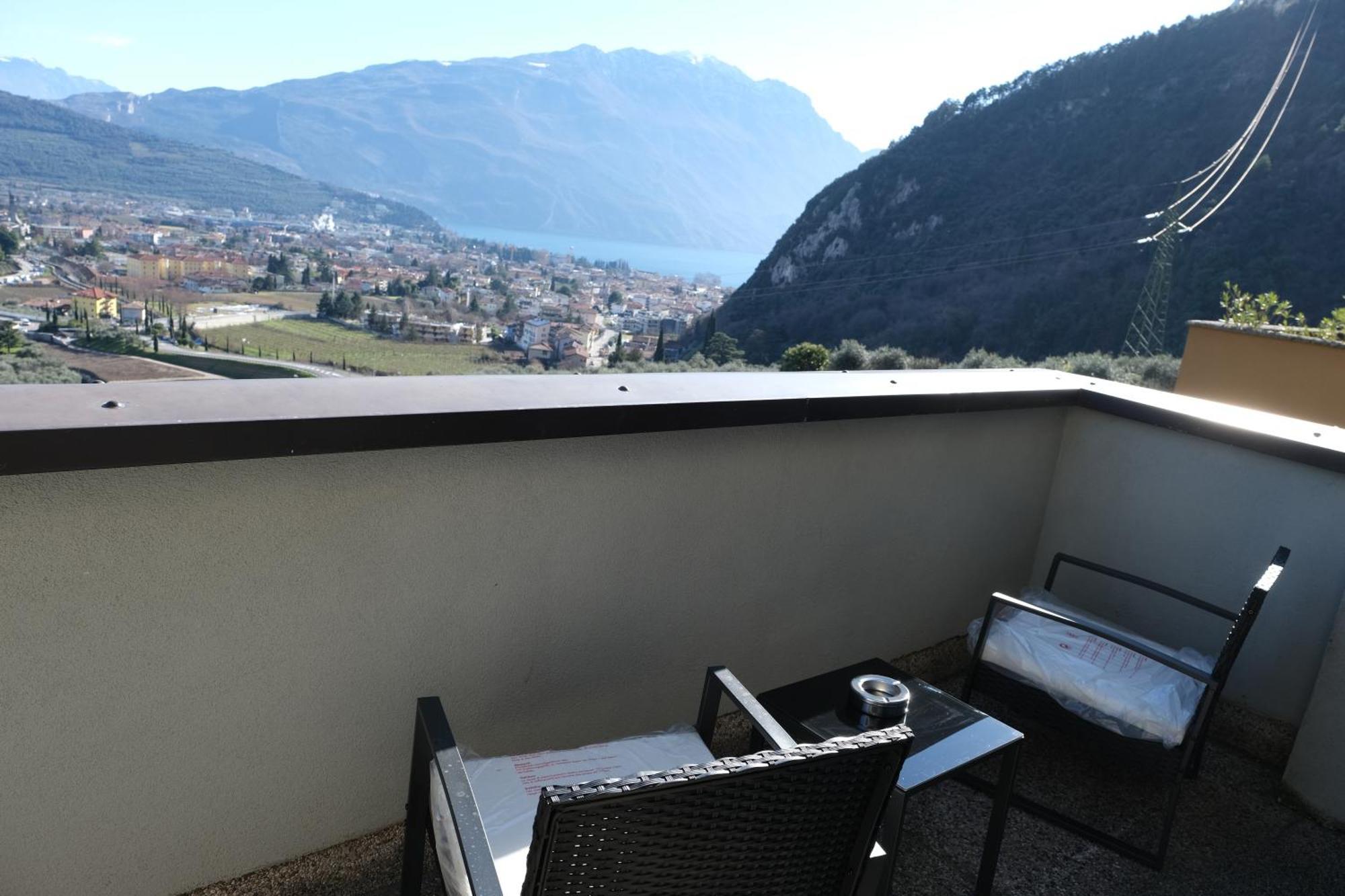 Casa Segantini - Panorama Pool Apartment Gavazzo Nuova Exterior photo